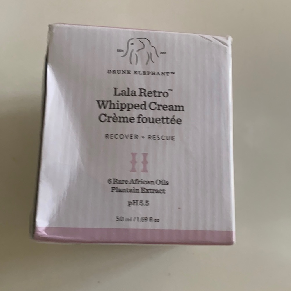 Drunk Elephant Lala Retro Whipped Cream.